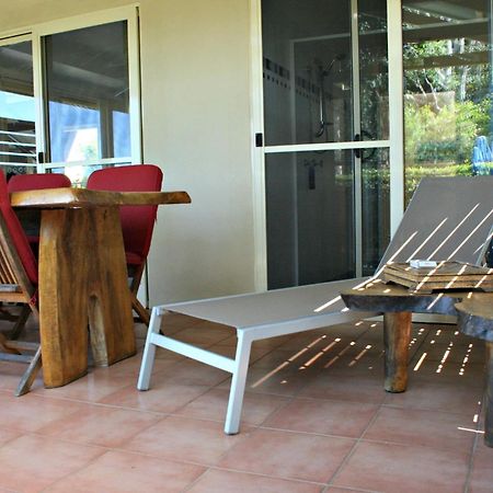 Tropical Coast Retreat - Pet Friendly - Adult Only Pensionat Kingscliff Rum bild